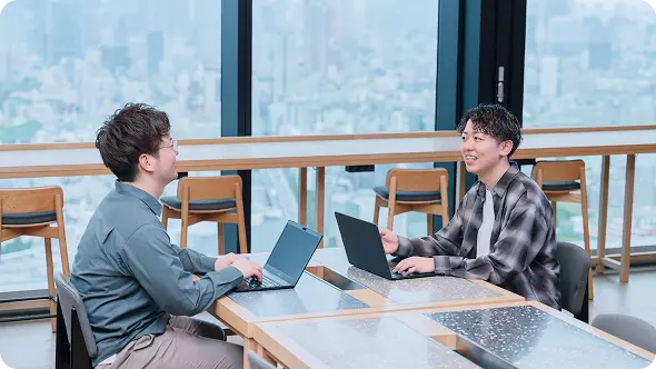 initで働く社員の様子